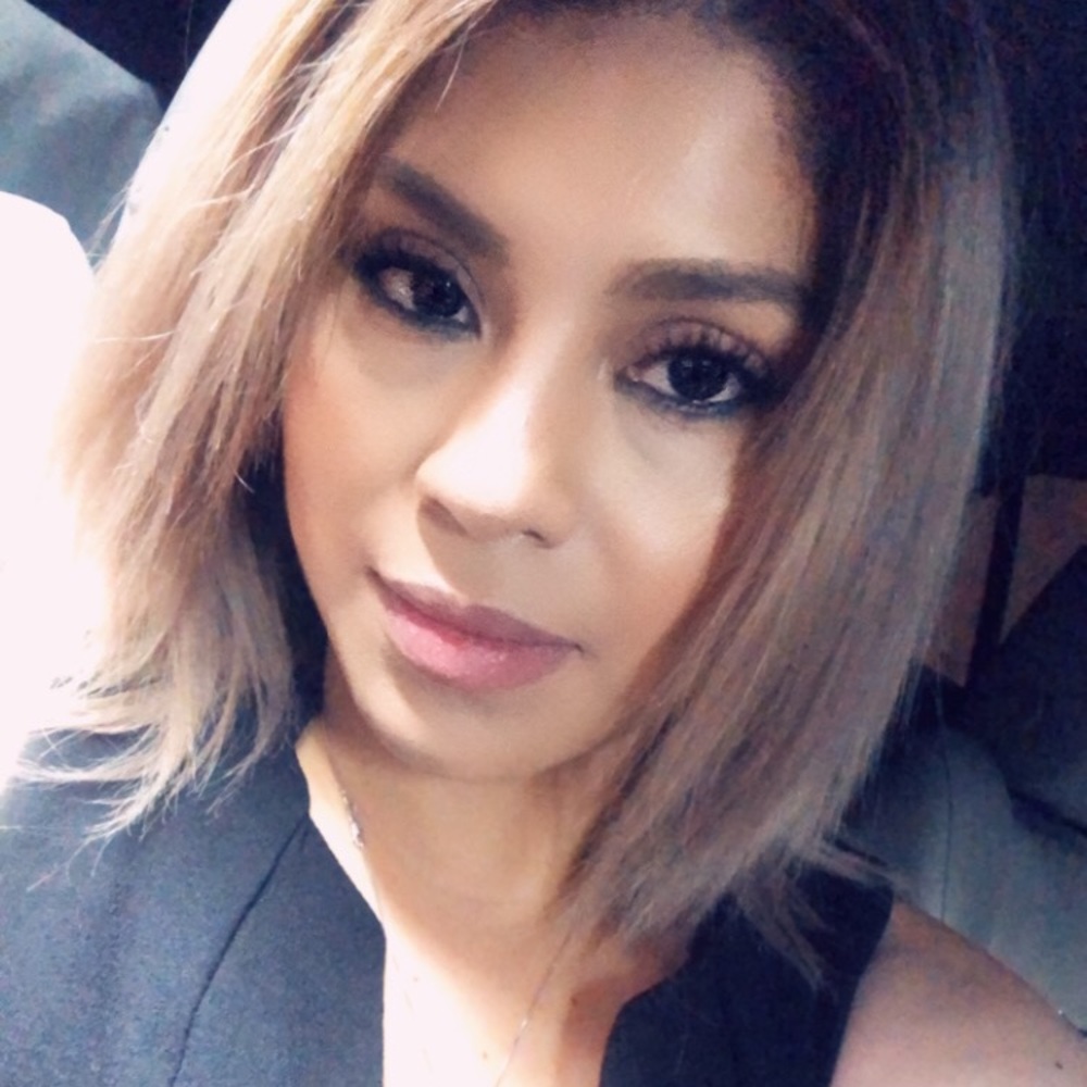 Meet your Posher, Elda